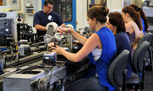 Inflação da indústria tem recuo recorde em agosto: -3,11%